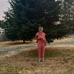 Figs Women's Pink Scrub Set